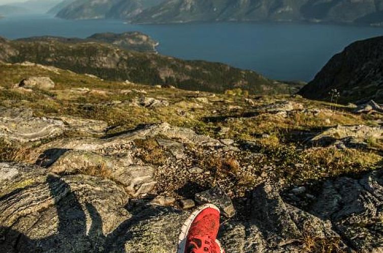 Lavik Fjord Hotel & Apartments