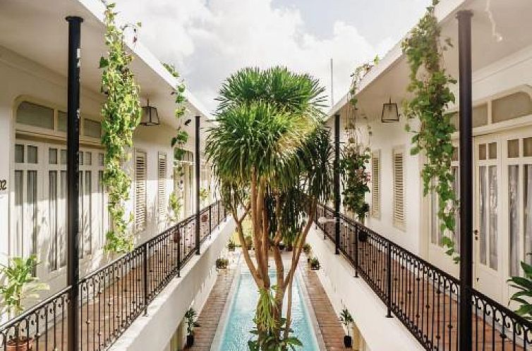 Brown Feather Hotel