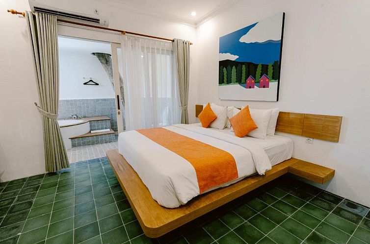 Brown Feather Hotel