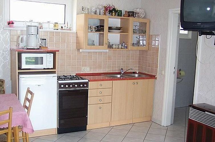 Appartement mit Garten, Terrasse und Grill