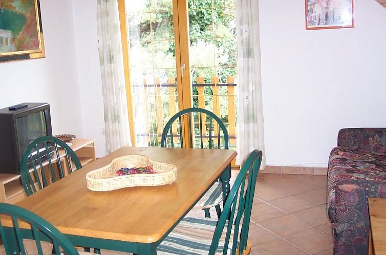 Appartement Appartement B in Strandnähe mit Terrasse und Gr