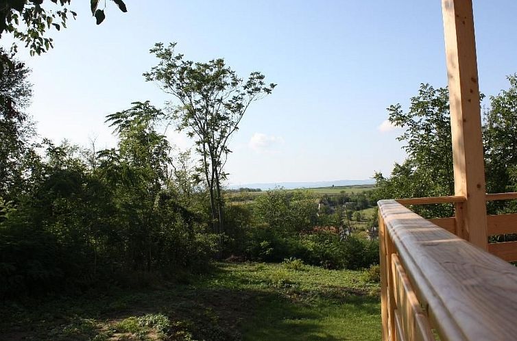 Vakantiehuis Haus mit großem Garten, Terrasse und Balkon