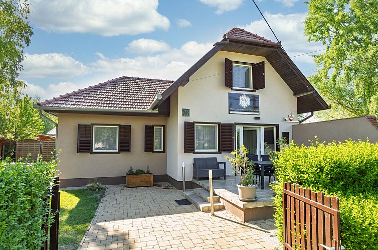 Verblijf 0730538 - Vakantiewoning Balatonmeer - Vakantiehuis Iris