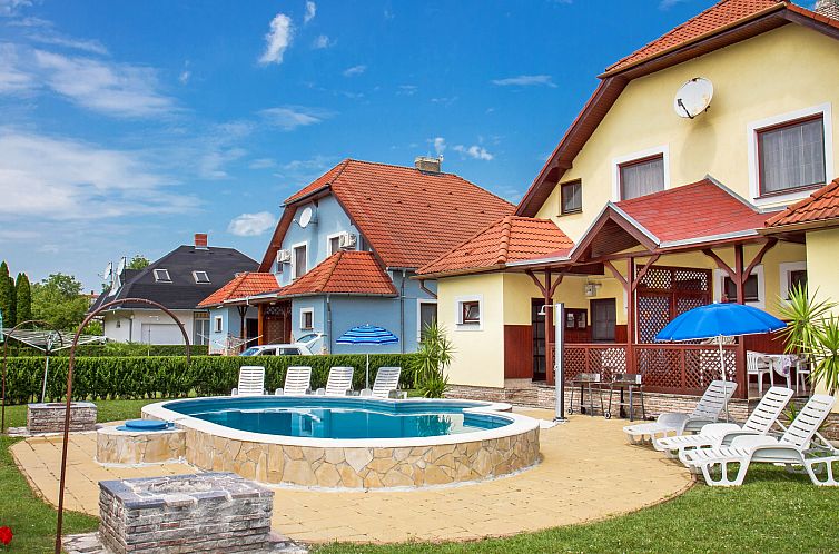 Vakantiehuis Yellow 1