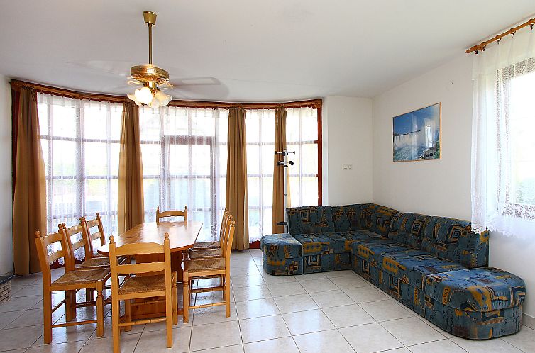 Vakantiehuis Yellow 1