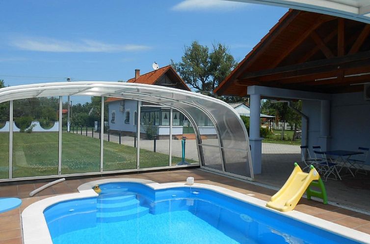 Vakantiehuis mit Garten, Grill und Terrasse