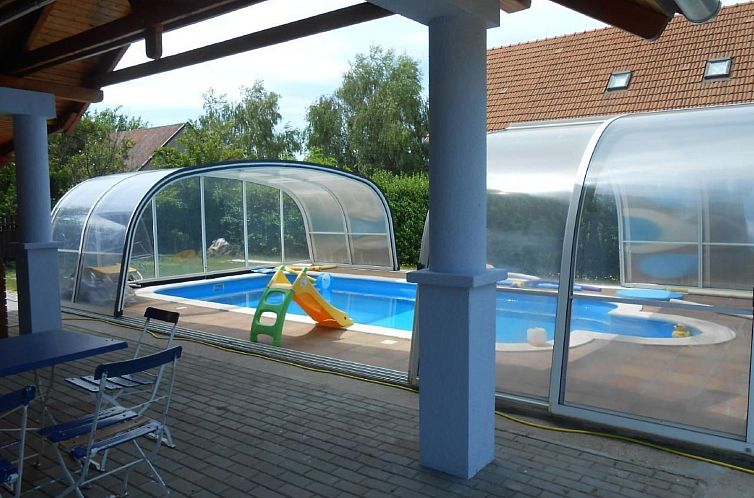 Vakantiehuis mit Garten, Grill und Terrasse
