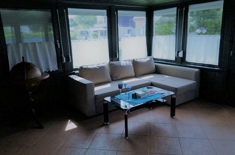 Vakantiehuis mit Garten, Grill und Terrasse