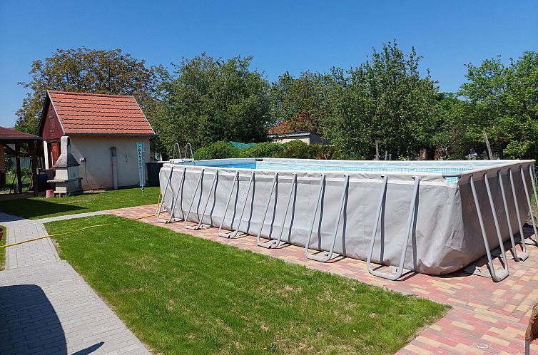 Vakantiehuis Schönes Ferienhaus mit sehr großem Pool