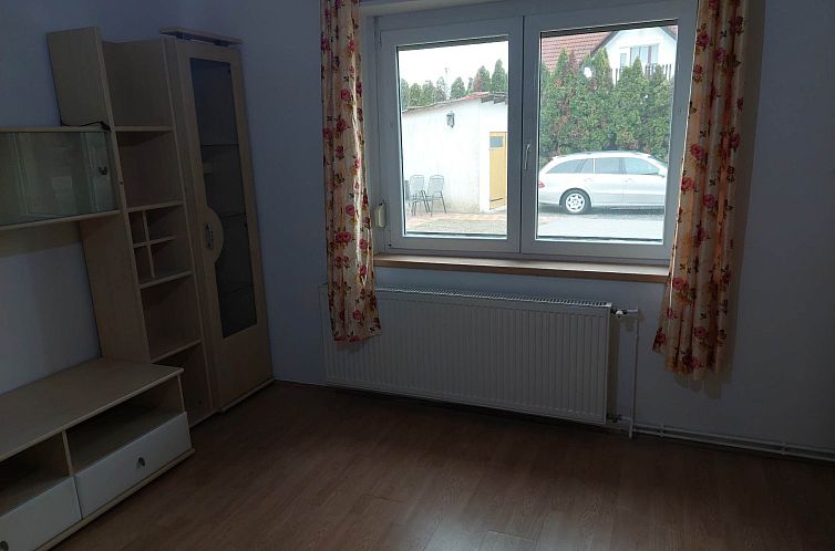 Vakantiehuis Schönes Ferienhaus mit sehr großem Pool