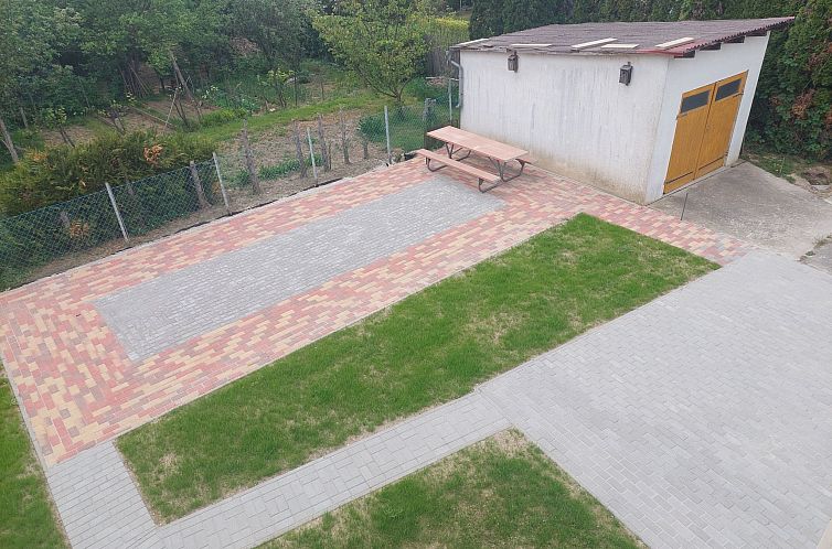 Vakantiehuis Schönes Ferienhaus mit sehr großem Pool