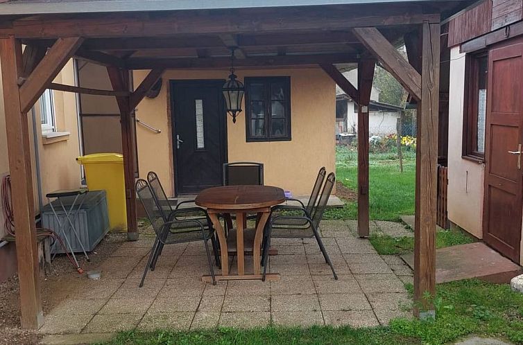 Vakantiehuis Schönes Ferienhaus mit sehr großem Pool