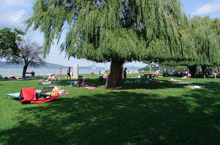 Appartement Wohnung in Balatonberény mit Möblierter Terras