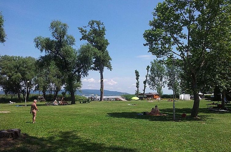 Appartement Wohnung in Balatonberény mit Möblierter Terras