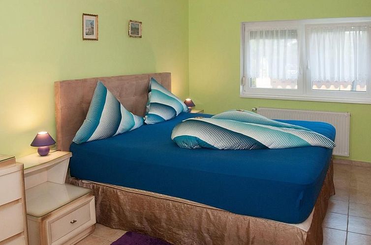Vakantiehuis Hochwertiges Ferienhaus Steffi mit Terrasse