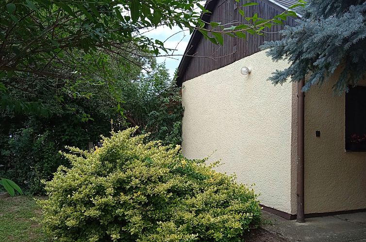 Vakantiehuis Kleines Ferienhaus in einer ruhigen Strasse