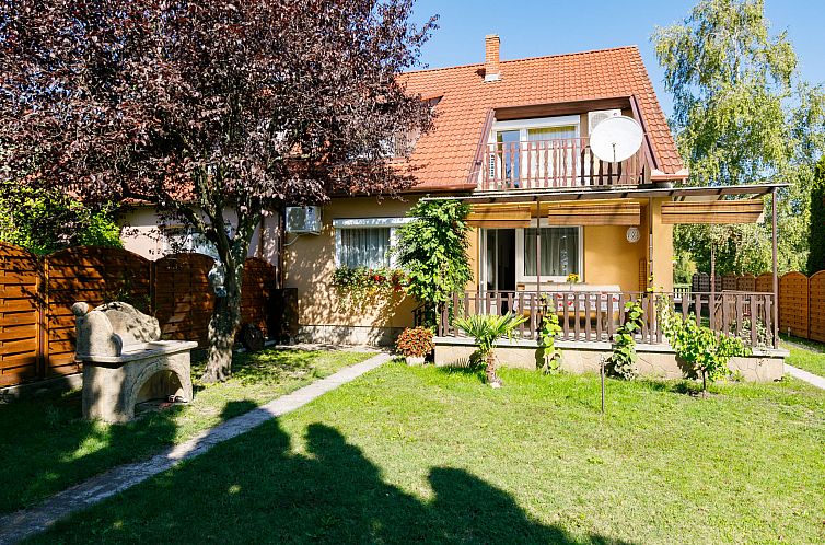 Guest house 0731310 - Holiday property Balatonlake - Vakantiehuis Kaiser