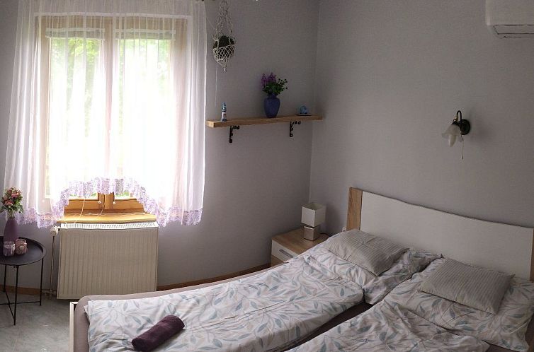 Vakantiehuis Ferienvilla mit Garten, Grill und Terrasse