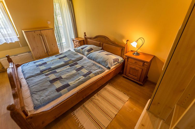 Appartement Caesar Apartment mit Terrasse, nahe dem Balaton