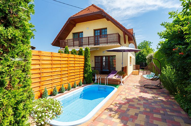 Guest house 0731412 - Holiday property Balatonlake - Vakantiehuis Ilona