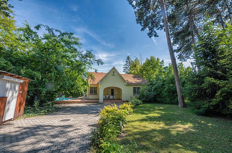 Vakantiehuis Klimatisiertes Ferienhaus in Siófok mit Grill