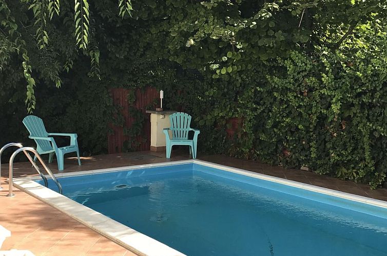 Vakantiehuis Klimatisiertes Ferienhaus in Siófok mit Grill