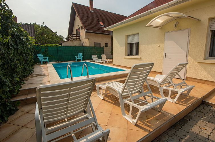 Unterkunft 0731415 - Ferienhaus BalatonSee - Vakantiehuis Privathaus mit Pool und Garten in Siofok