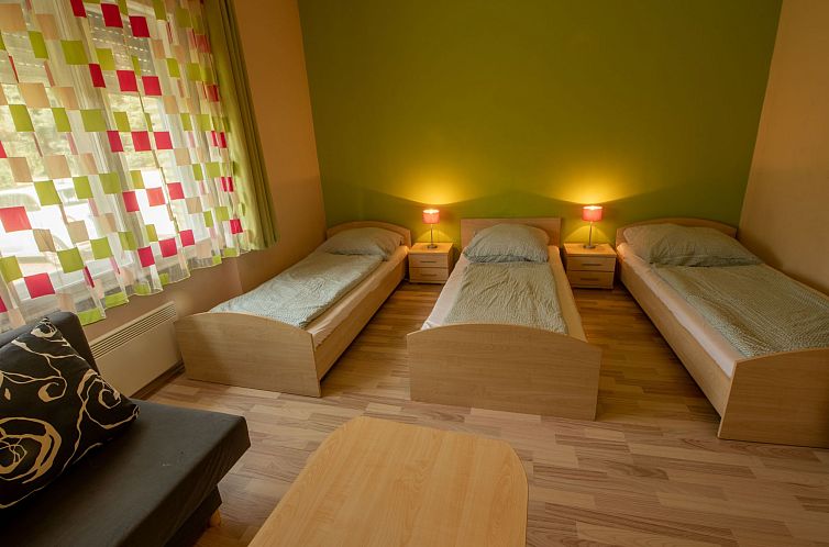 Vakantiehuis Privathaus mit Pool und Garten in Siofok