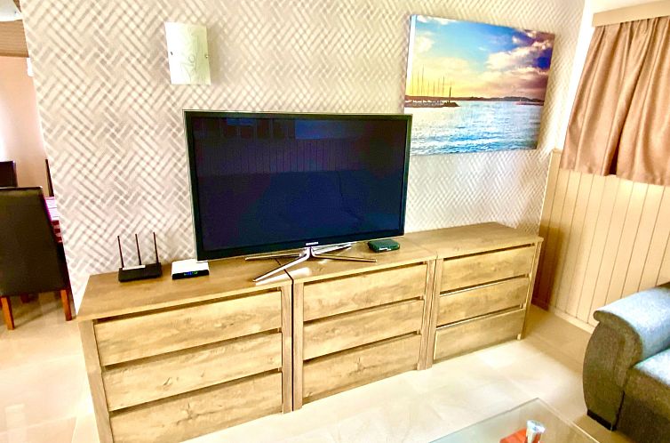 Vakantiehuis Großes Ferienhaus in Siófok mit Privatem Pool