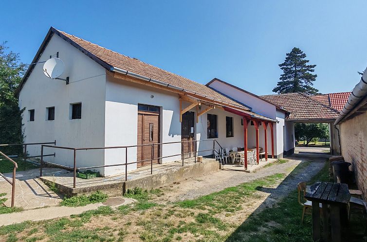 Vrijstaande woning in Somogyhárságy