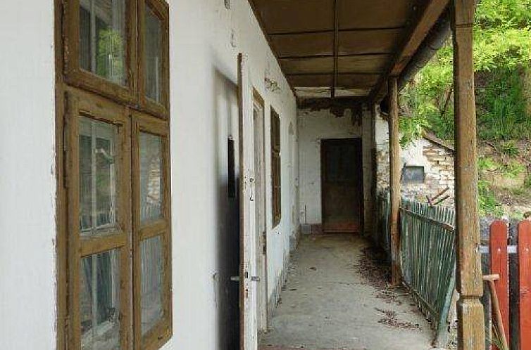 Vrijstaande woning in Szakadát