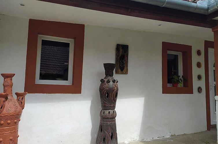 Vrijstaande woning in Alsómocsolád