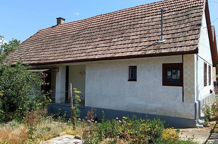 Vrijstaande woning in Alsómocsolád