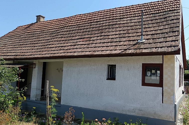 Vrijstaande woning in Alsómocsolád