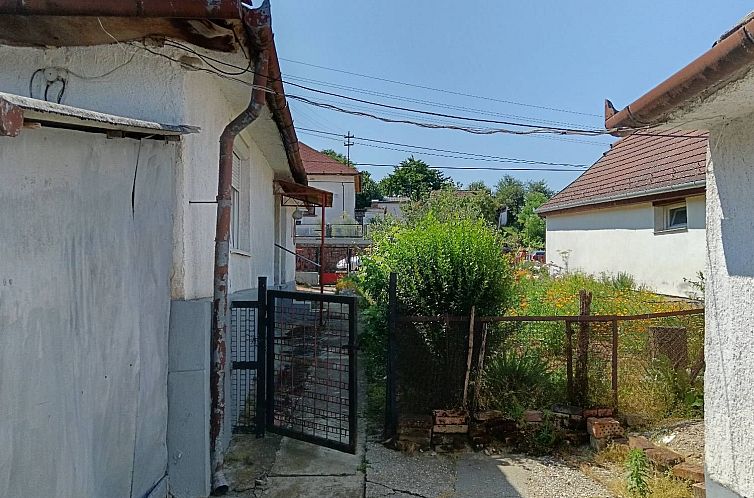 Vrijstaande woning in Alsómocsolád