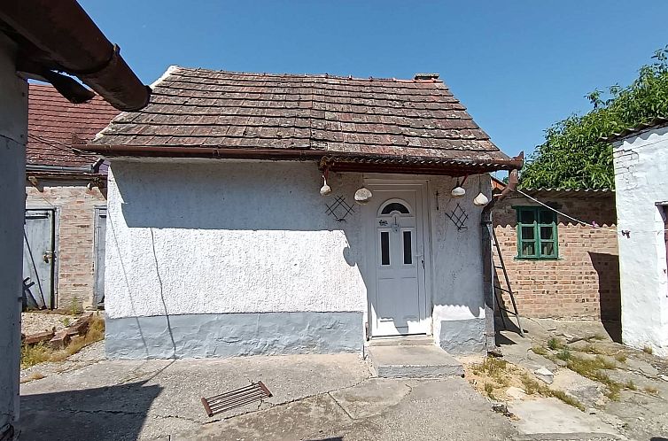 Vrijstaande woning in Alsómocsolád
