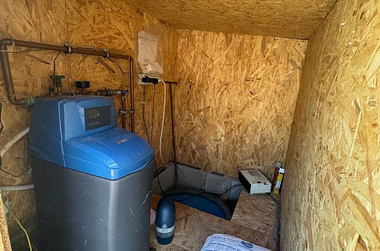 Vrijstaande woning in Almamellék