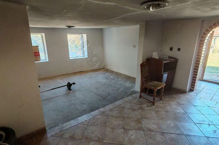 Vrijstaande woning in Ibafa