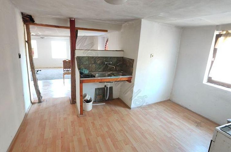 Vrijstaande woning in Ibafa