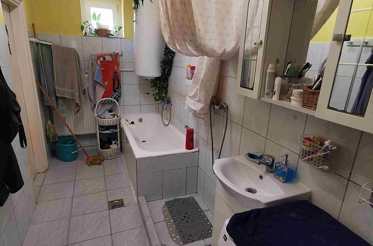 Vrijstaande woning in Ibafa