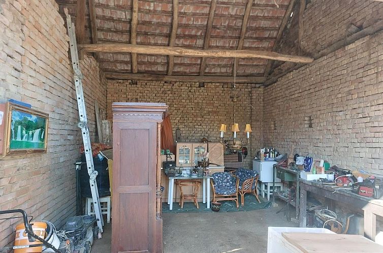 Vrijstaande woning in Döbrököz
