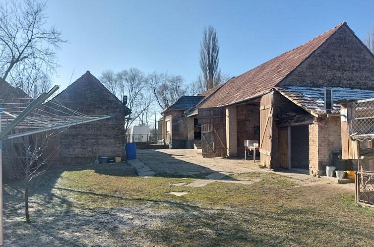 Vrijstaande woning in Döbrököz