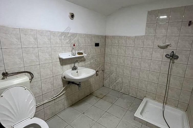 Vrijstaande woning in Döbrököz
