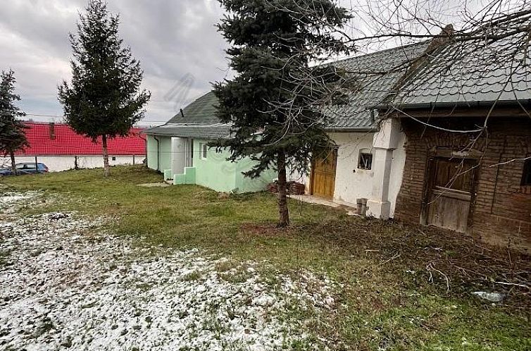 Vrijstaande woning in Döbrököz