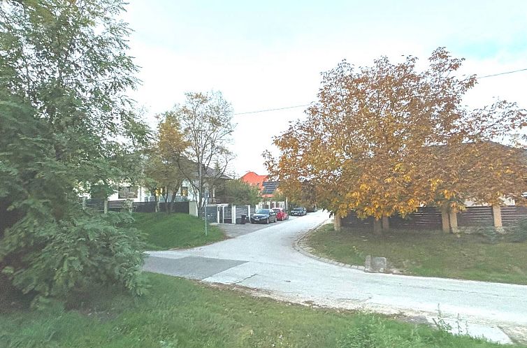 Vrijstaande woning in Etyek