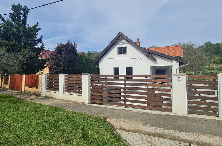 Vrijstaande woning in Abaliget