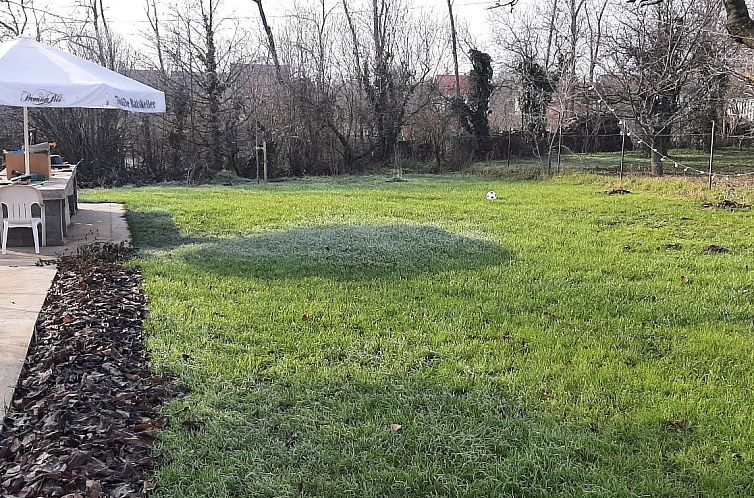 Vrijstaande woning in Bár