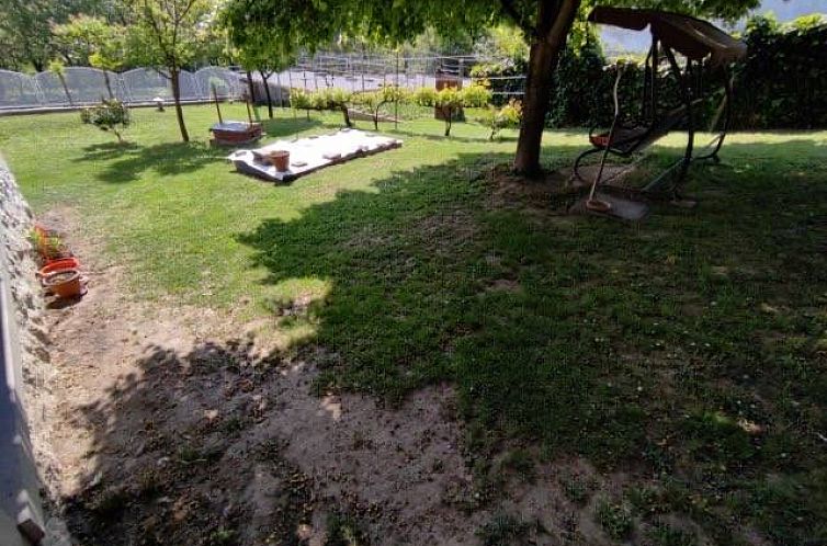 Vrijstaande woning in Bár