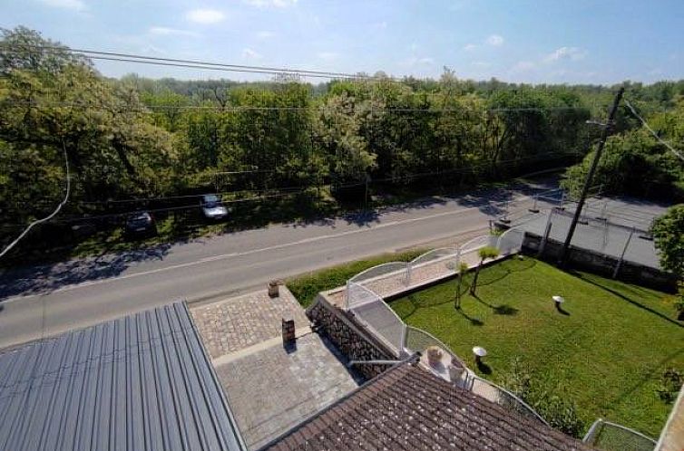 Vrijstaande woning in Bár