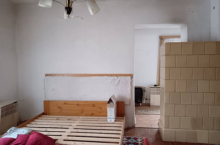 Vrijstaande woning in Kéty